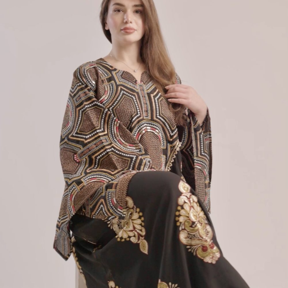 جلابيه مطرزه اسود و ذهبي